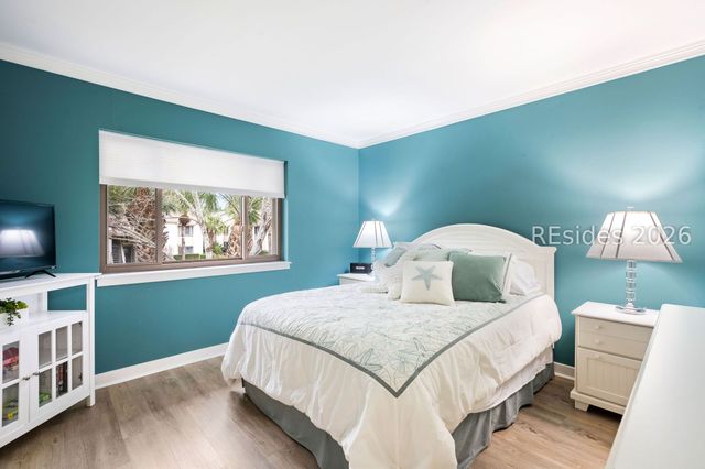 25 Deallyon Ave Apt 110, Hilton Head Island, SC 29928