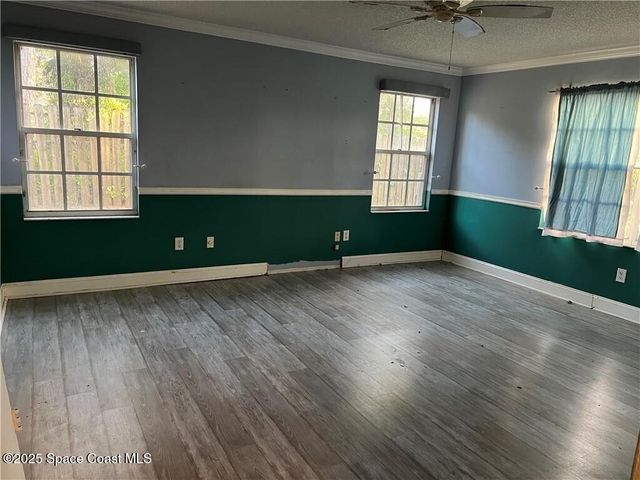 1300 Eldron Boulevard SE, Palm Bay, FL 32909