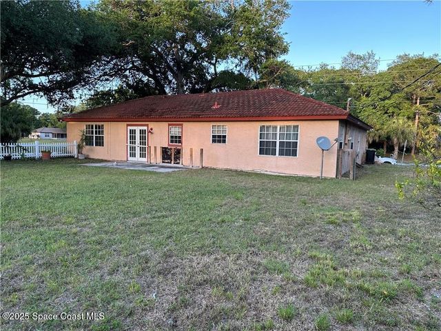 1300 Eldron Boulevard SE, Palm Bay, FL 32909