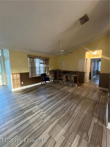 1300 Eldron Boulevard SE, Palm Bay, FL 32909