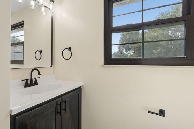 3768 Springwood Drive, Columbus, OH 43224