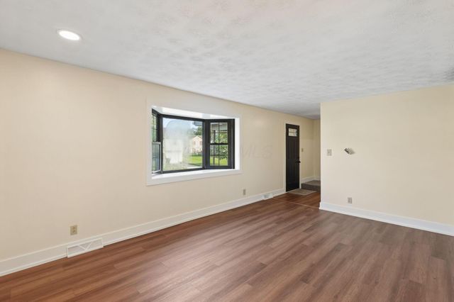 3768 Springwood Drive, Columbus, OH 43224