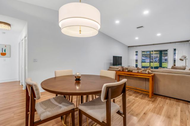 8948 Meadowlark Way, Boca Raton, FL 33496