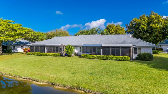 8948 Meadowlark Way, Boca Raton, FL 33496