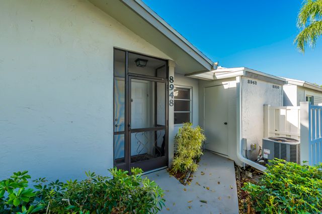 8948 Meadowlark Way, Boca Raton, FL 33496