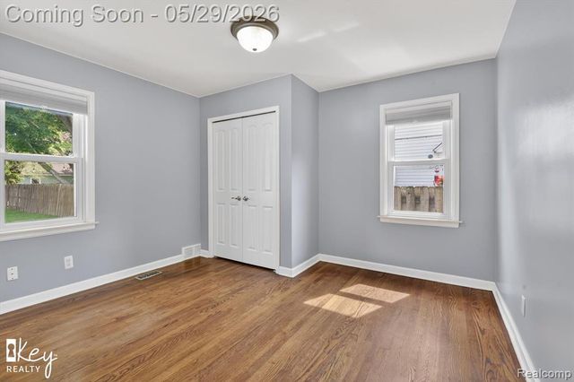 98 W Wabash Avenue, Belleville, MI 48111