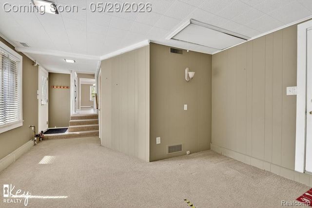 98 W Wabash Avenue, Belleville, MI 48111