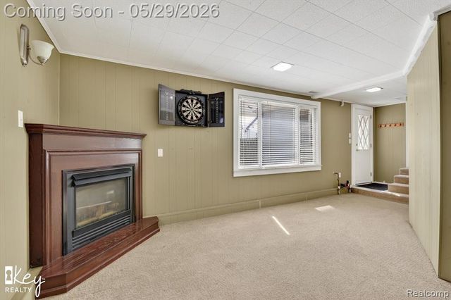 98 W Wabash Avenue, Belleville, MI 48111