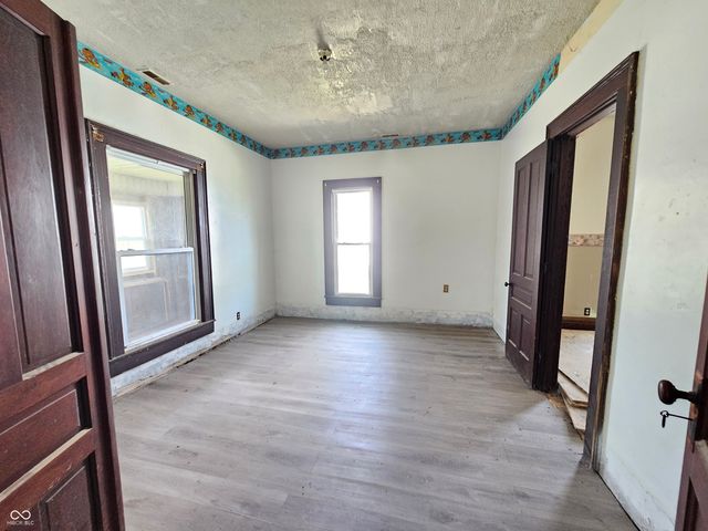 415 N Independence Street, Windfall, IN 46076