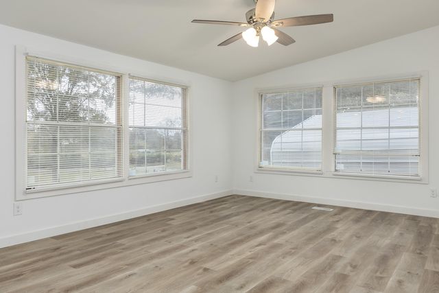 983 Mcclure Road SE, Cleveland, TN 37323