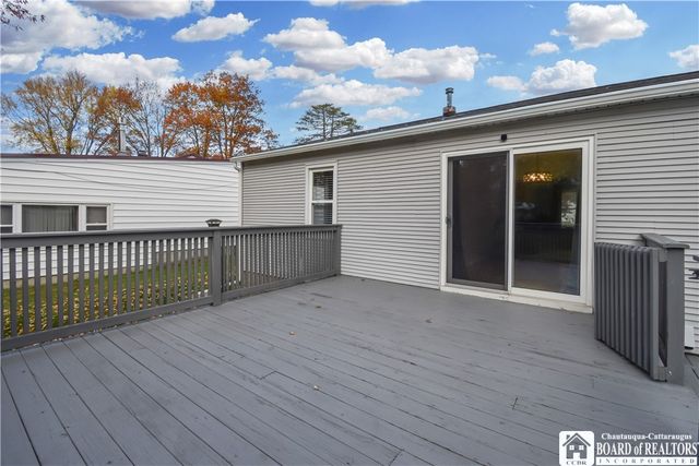 97 Seymour Street, Pomfret, NY 14063