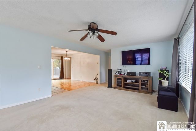 97 Seymour Street, Pomfret, NY 14063