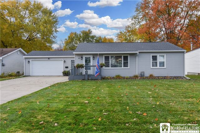 97 Seymour Street, Pomfret, NY 14063