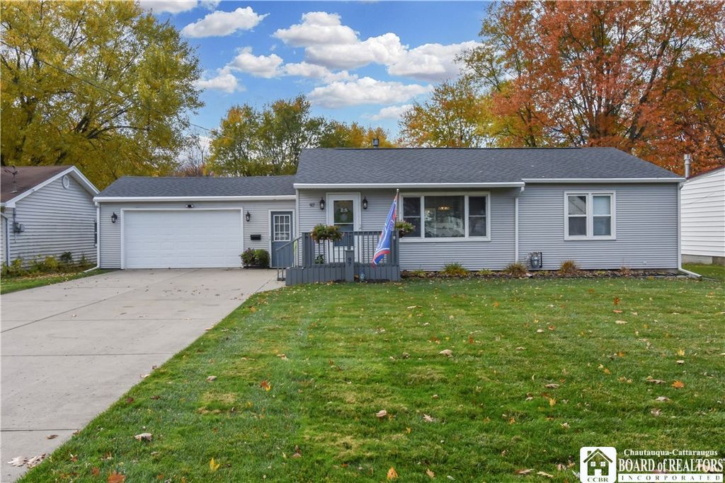 97 Seymour Street, Pomfret, NY 14063