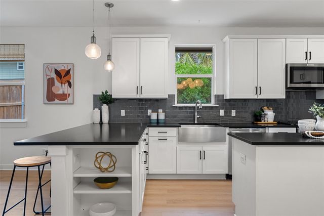 1808 Redd ST, Austin, TX 78745