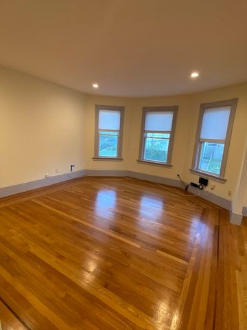 99 Walnut Street 2-2, Malden, MA 02148