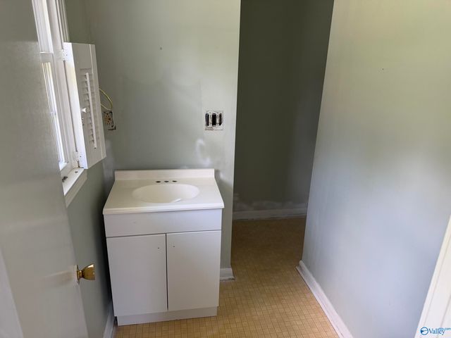 2208 Rodgers Drive, Huntsville, AL 35811