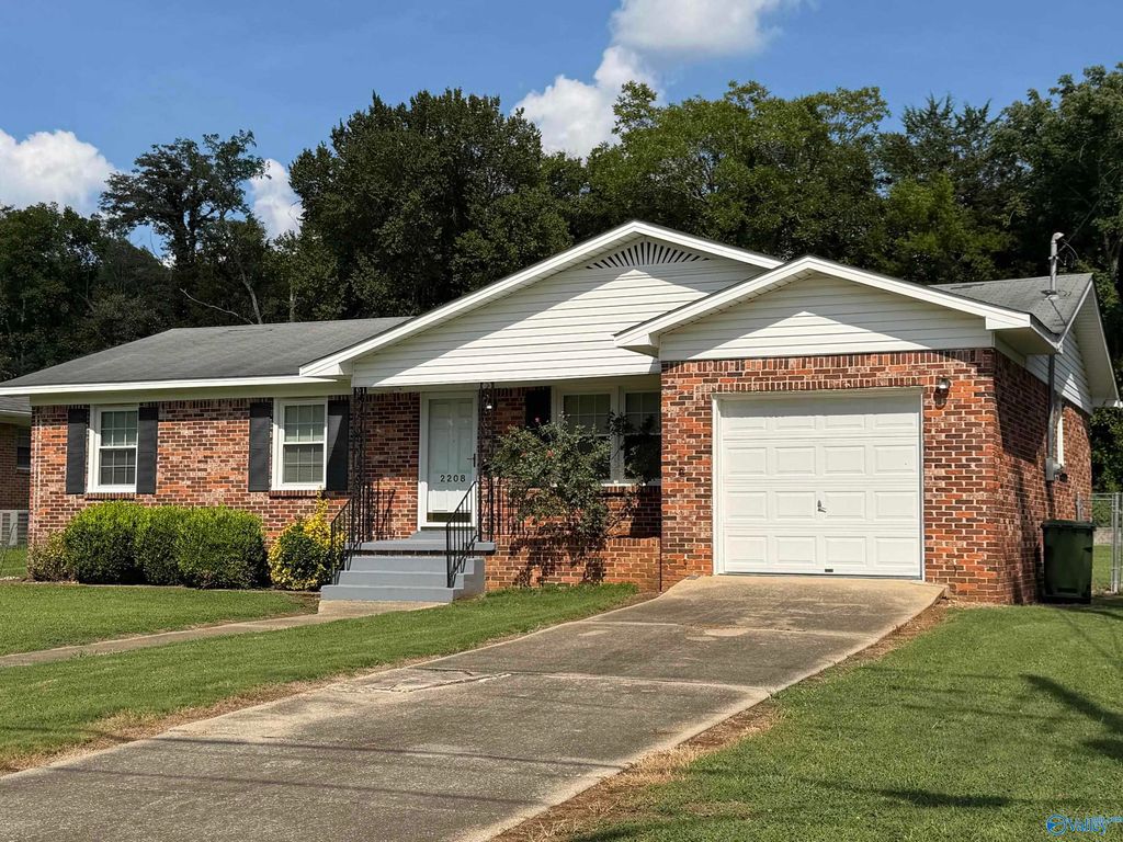 2208 Rodgers Drive, Huntsville, AL 35811