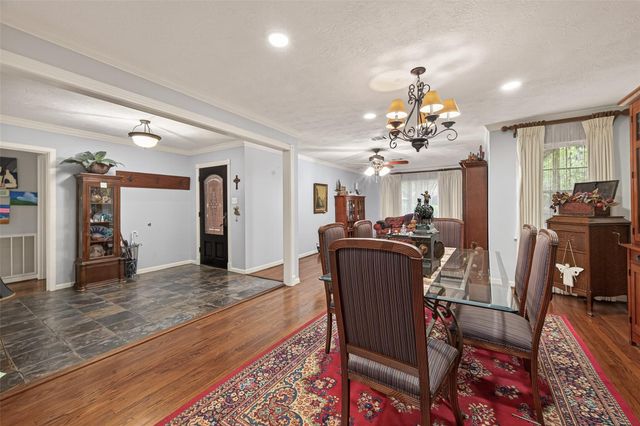 5326 Redstart Street, Houston, TX 77096