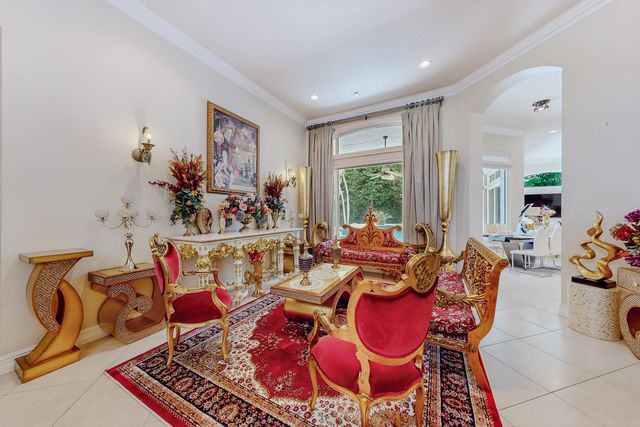 11065 Canary Island Court, Plantation, FL 33324