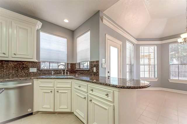 16018 Conners Ace Drive, Spring, TX 77379