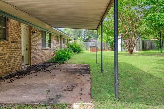1120 Mockingbird Lane, Paris, TX 75462