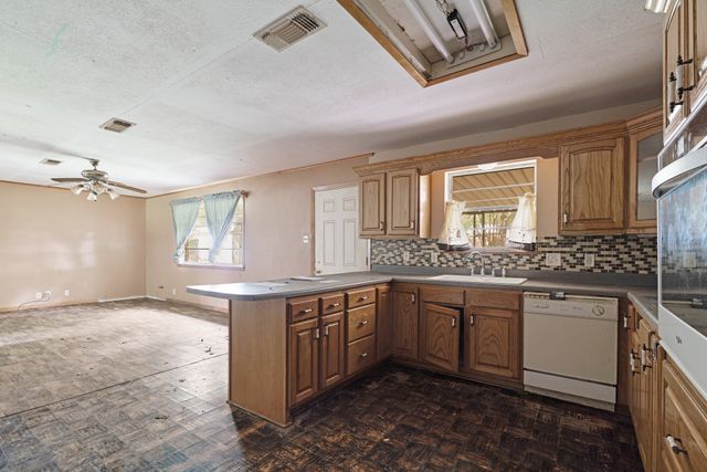 1120 Mockingbird Lane, Paris, TX 75462