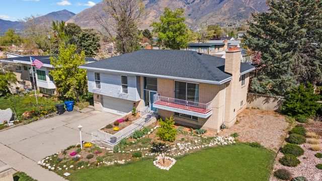 7147 S PONDEROSA DR, Cottonwood Heights, UT 84121