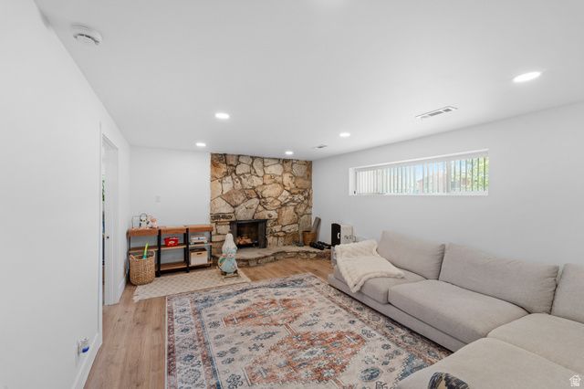 7147 S PONDEROSA DR, Cottonwood Heights, UT 84121