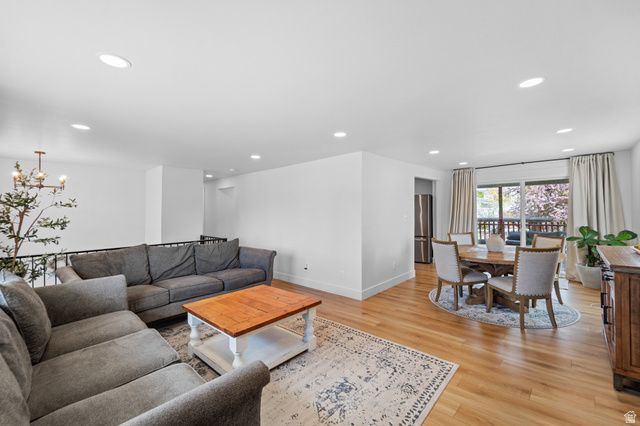 7147 S PONDEROSA DR, Cottonwood Heights, UT 84121