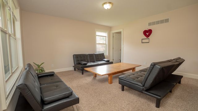 2320 Worthington Drive 2320 Worthington Drive, Troy, OH 45373