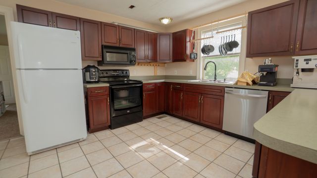2320 Worthington Drive 2320 Worthington Drive, Troy, OH 45373
