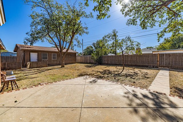 725 7th Street, Wolfforth, TX 79382
