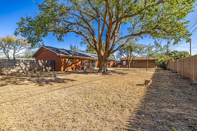 725 7th Street, Wolfforth, TX 79382