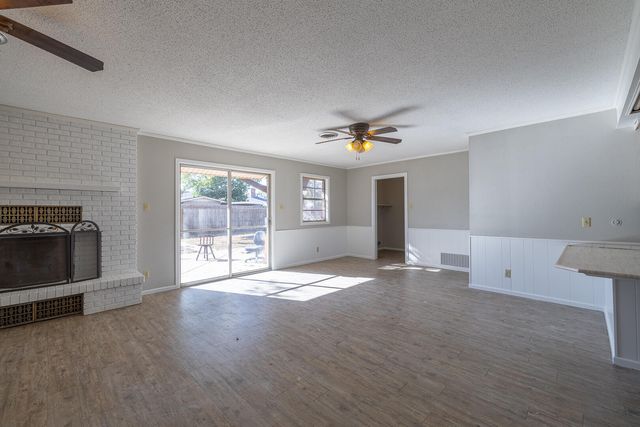 725 7th Street, Wolfforth, TX 79382