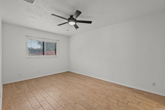 2610 BUFFALO PASS DR, San Antonio, TX 78245