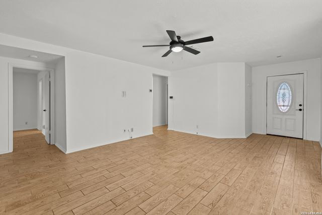 2610 BUFFALO PASS DR, San Antonio, TX 78245