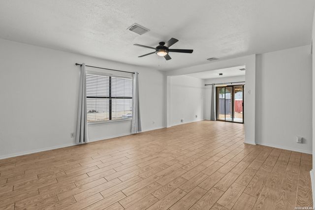 2610 BUFFALO PASS DR, San Antonio, TX 78245