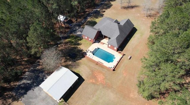 654 County Road 353, Elba, AL 36323