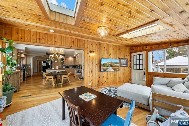 127 Hillside Avenue, Cresskill, NJ 07626