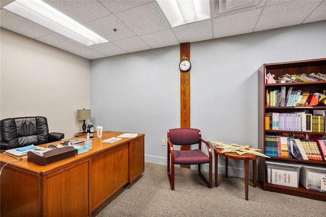 61 Cedar Avenue 6, East Greenwich, RI 02818