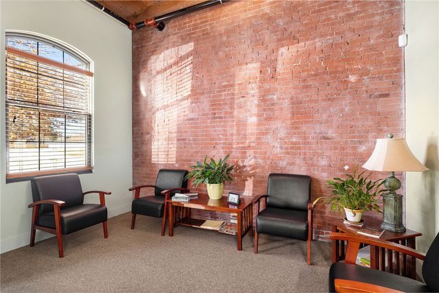 61 Cedar Avenue 6, East Greenwich, RI 02818