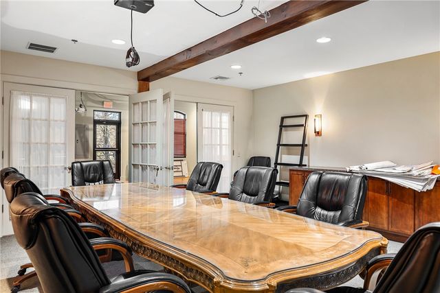 61 Cedar Avenue 6, East Greenwich, RI 02818