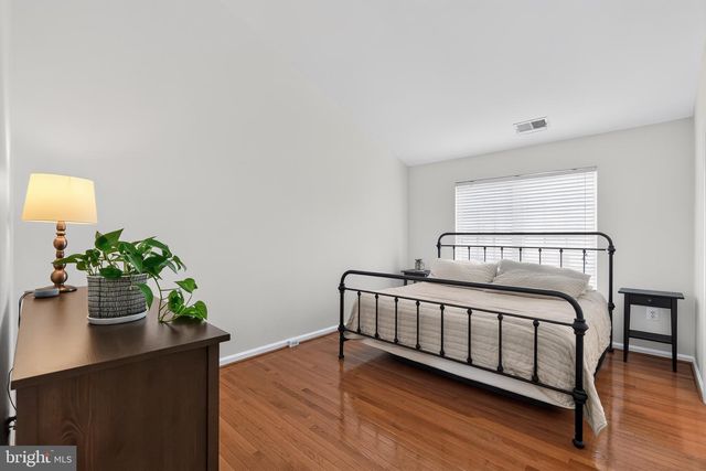9819 CHESHIRE RIDGE CIR, Manassas, VA 20110