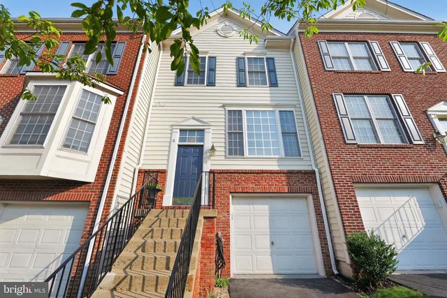 9819 CHESHIRE RIDGE CIR, Manassas, VA 20110