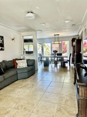 10979 Salinas way, San Diego, CA 92126