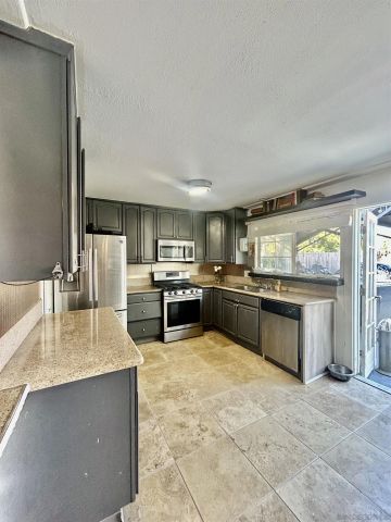 10979 Salinas way, San Diego, CA 92126