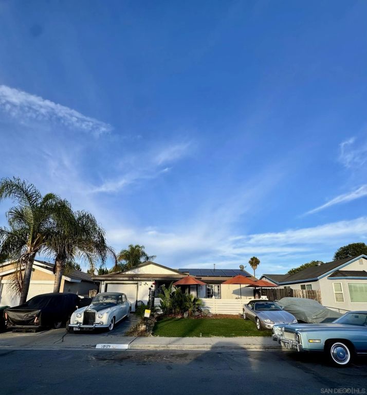 10979 Salinas way, San Diego, CA 92126
