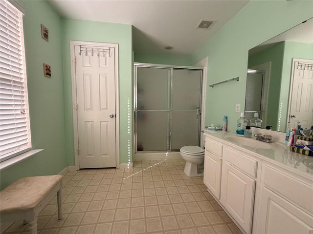 454 Remington Ridge Drive, Houston, TX 77073