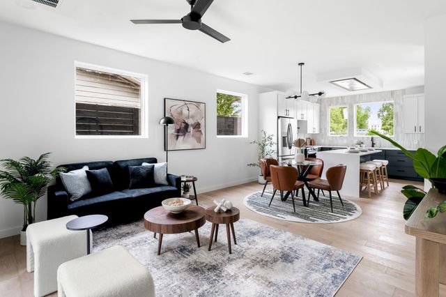 3204 Lyons RD 1, Austin, TX 78702